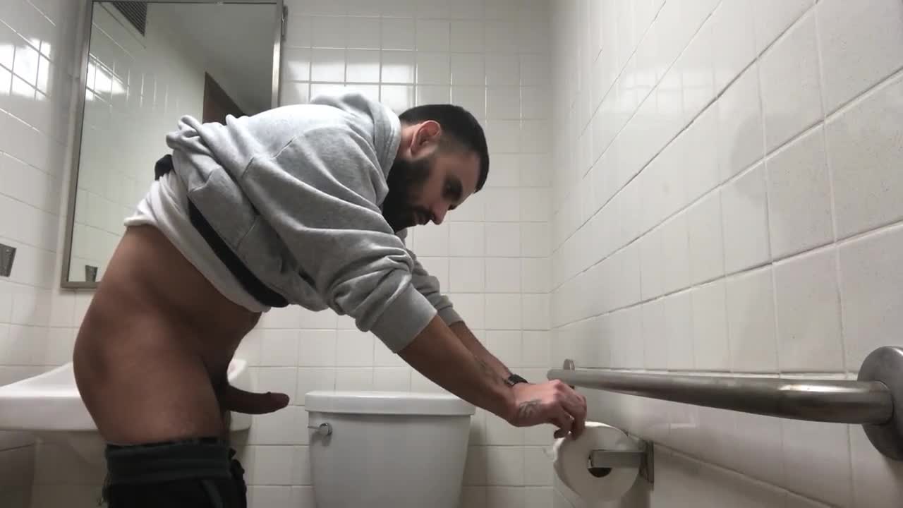 Hot big cock coworker caught on hidden cam peeing in employee restroom -  Videos - monstercock.info